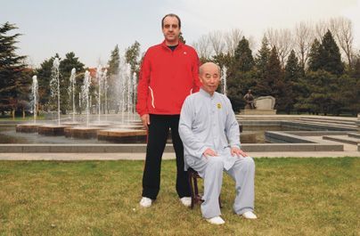 Miguel Martín con Zhang Guangde, en Beijing.